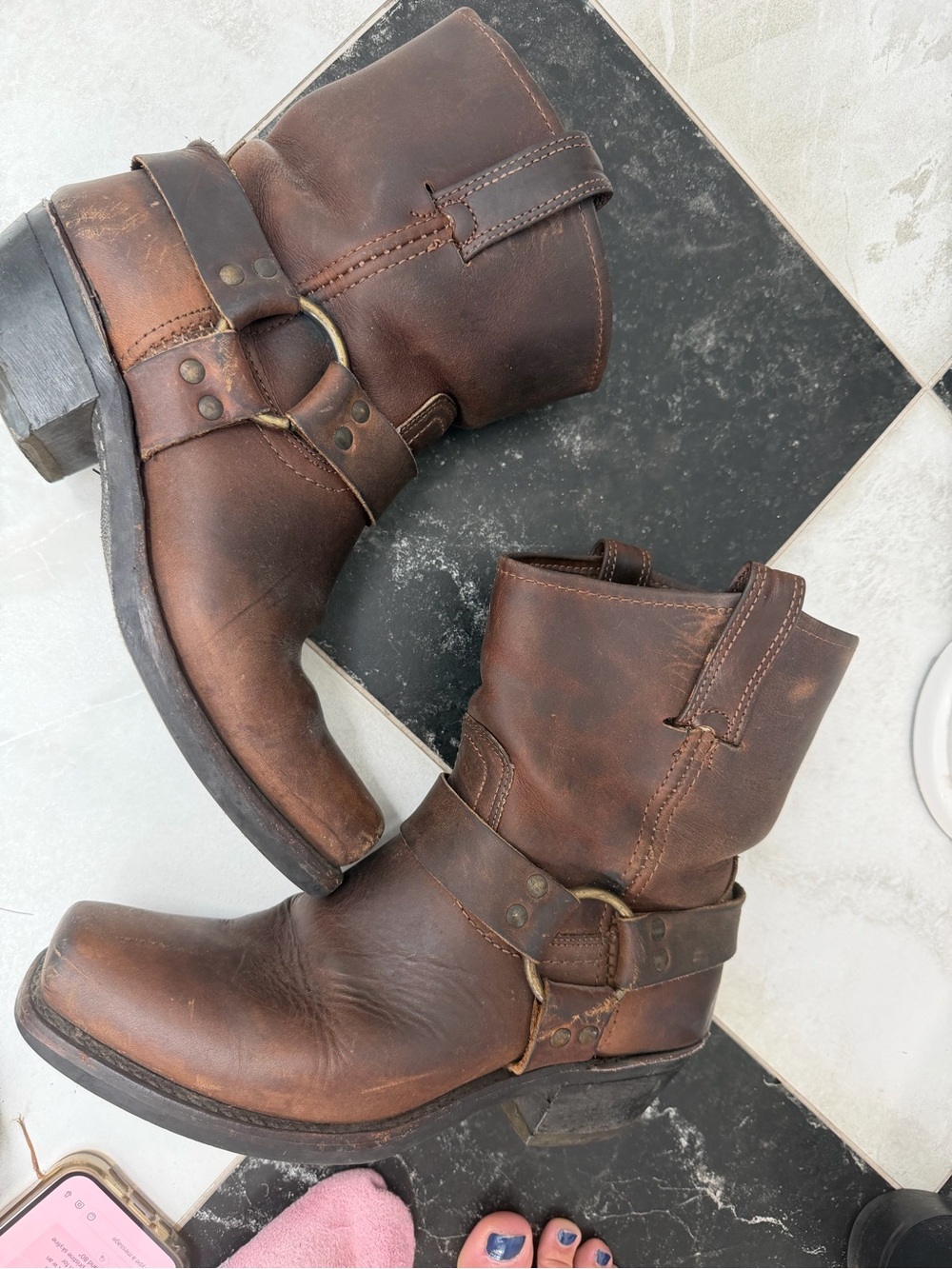 VINTAGE Frye Brown Leather Harness Heeled Boots (women’s size 9)